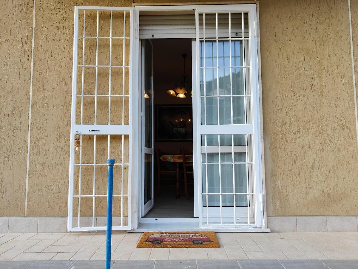 Via San Lazzaro 48 By Tempovacanza Marina dʼMarina dʼAndora